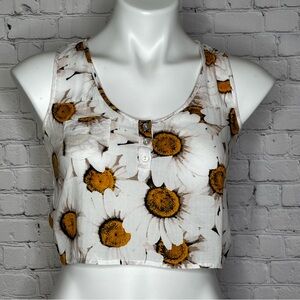 Kirra Daisy Floral Crop Top with Racerback White and Yellow Size XS